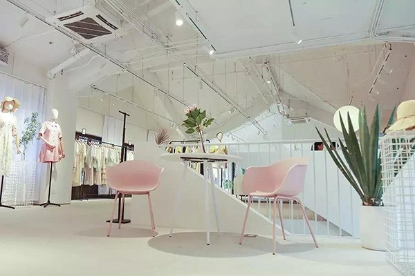 Remember女装店铺展示