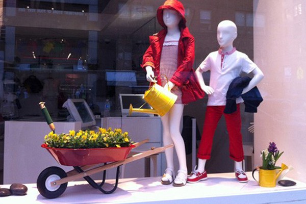 ILGUFO童装店铺展示