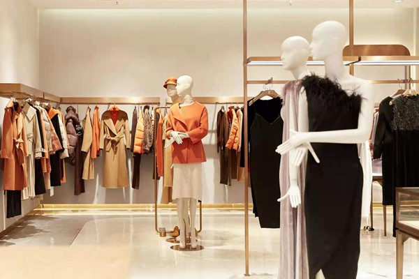 靖选女装店铺展示