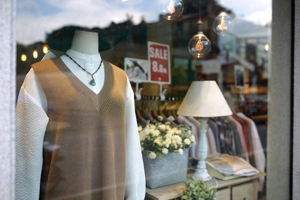 沐沢女装店铺展示