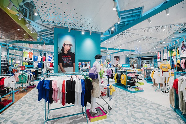 快鱼休闲装店铺形象