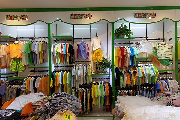 淘猫城堡童装店铺形象