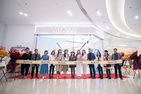 Mixtie女装店铺形象