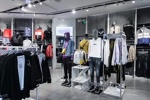 KM男装店铺展示