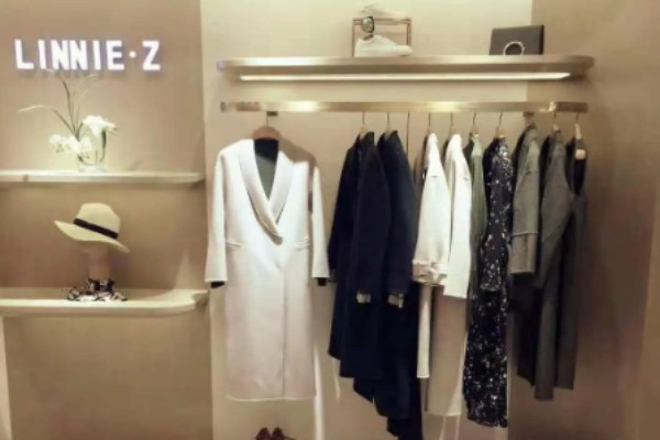 LINNIE·Z(郦妮)女装店铺形象