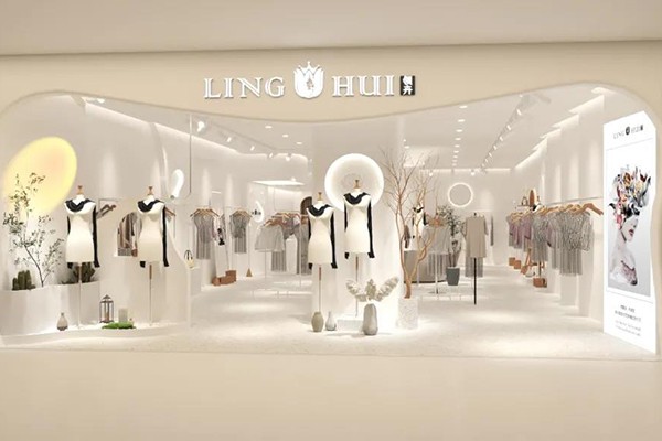 领卉女装店铺展示