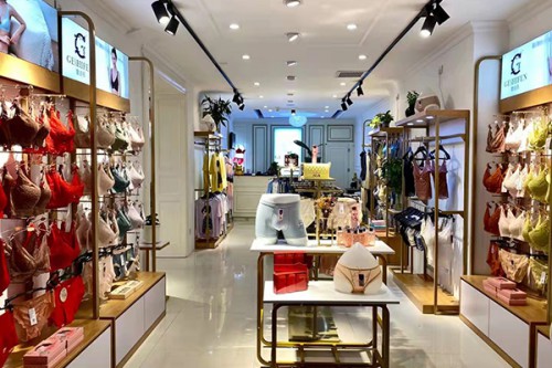 歌诗芬内衣店铺展示