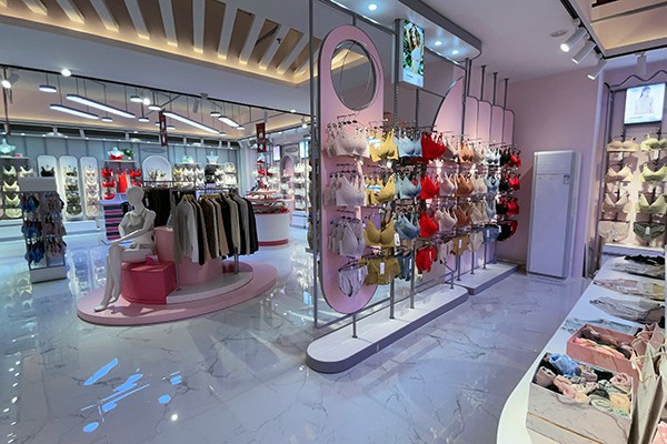 欧诗雨内衣店铺形象