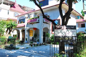 颜启明服装定制