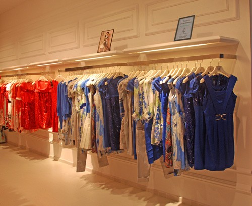 黛尔娜-DAIERNA店铺