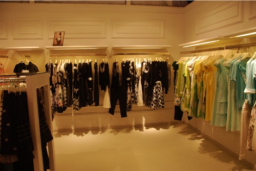 黛尔娜-DAIERNA店铺