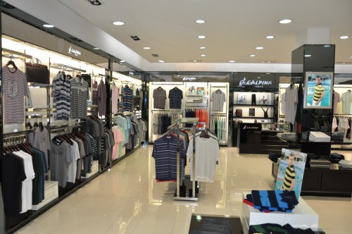 阿尔皮纳-L’ALPINA店铺