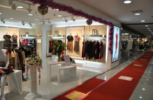 Savina-莎梵娜店铺