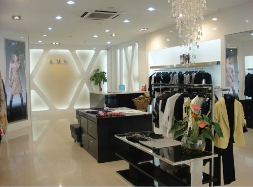 艾米瑞-A.M.R店铺