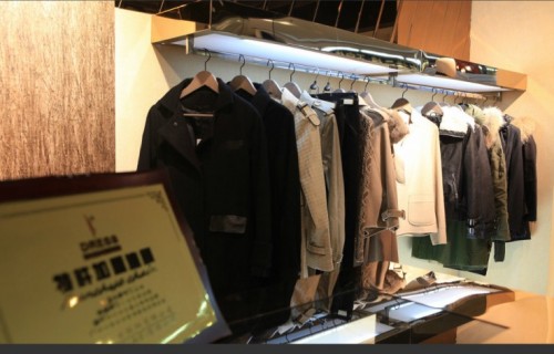 唯佳雅诗-DRESS店铺