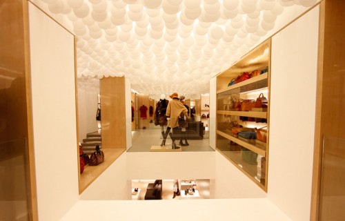 雅莹 - ELEGANT.PROSPER店铺