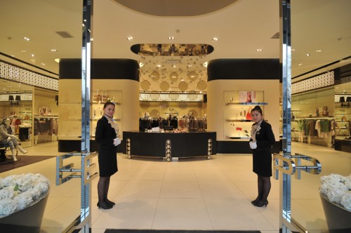 雅莹 - ELEGANT.PROSPER店铺