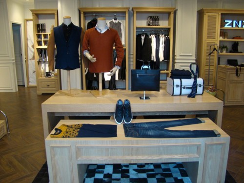 ZUZUK - 尊者店铺