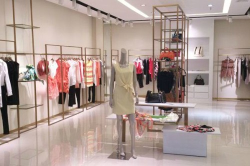 伊莎贝尔·阿珈尼店铺