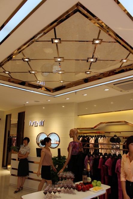 依维妮-IVENI店铺