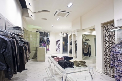 琳娜希曼朵店铺