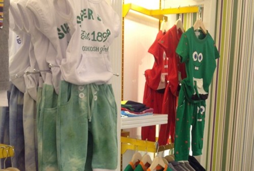 宝贝丫榜样童装店铺