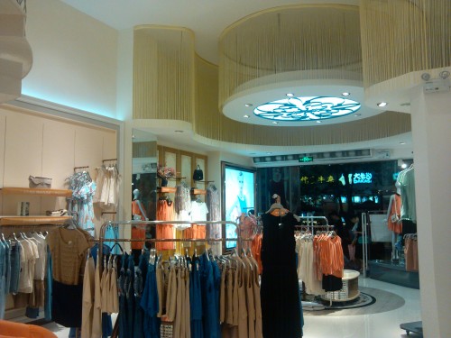 费莲娜.郑-FARINA.Z店铺