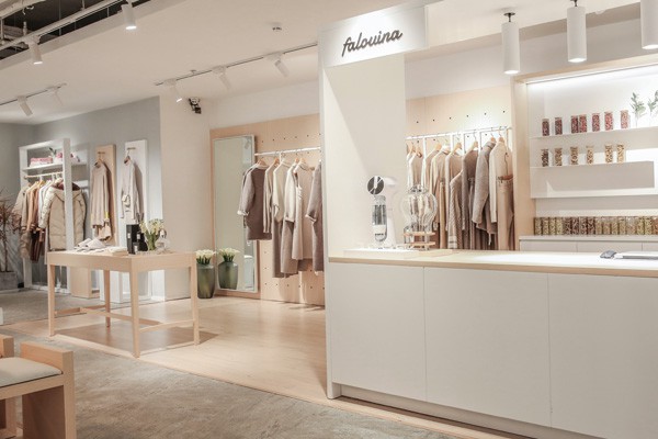 法路易娜 - FA LOUINA店铺