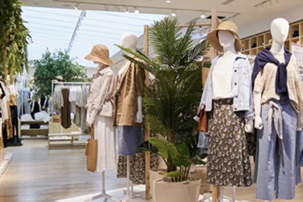 美特斯邦威 - Meters/bonwe店铺