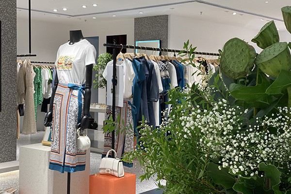 曼娅奴-MIGAINO店铺