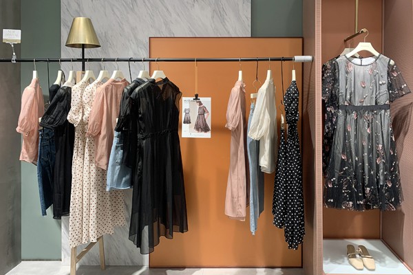 迪赛尼斯 - DESIGNICE店铺