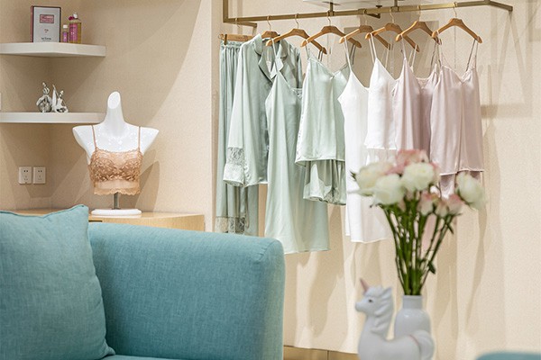 梵妳卡波-finelycup店铺