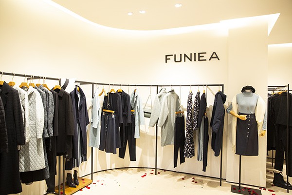 佛尼亚-FUNIEA店铺