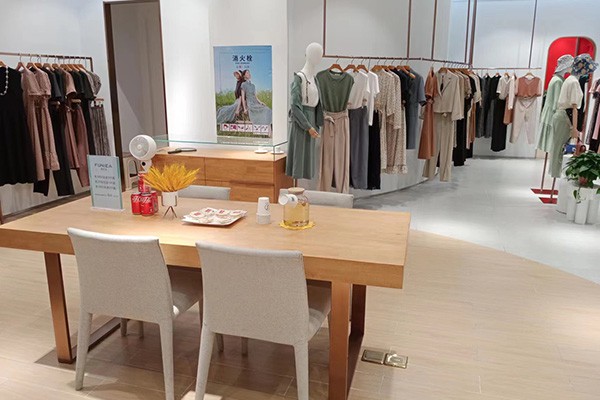 佛尼亚-FUNIEA店铺