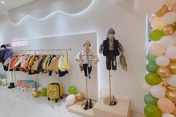 拾恩初＆番薯片店铺