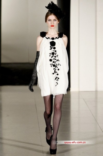 Temperley London11/12秋冬伦敦女装新品发布(图)