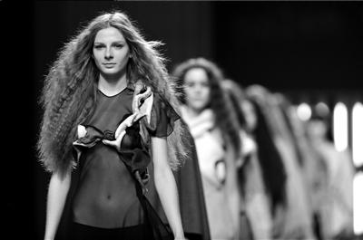 马德里时装周举办“ELEGO”发布活动 (图)