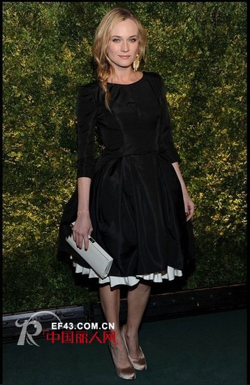 适合OL的知性又不失甜美,可爱又很优雅的新装蛋糕裙