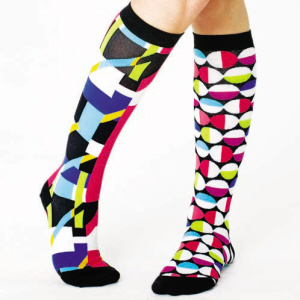 维棉网:把袜子卖得像水果糖一样