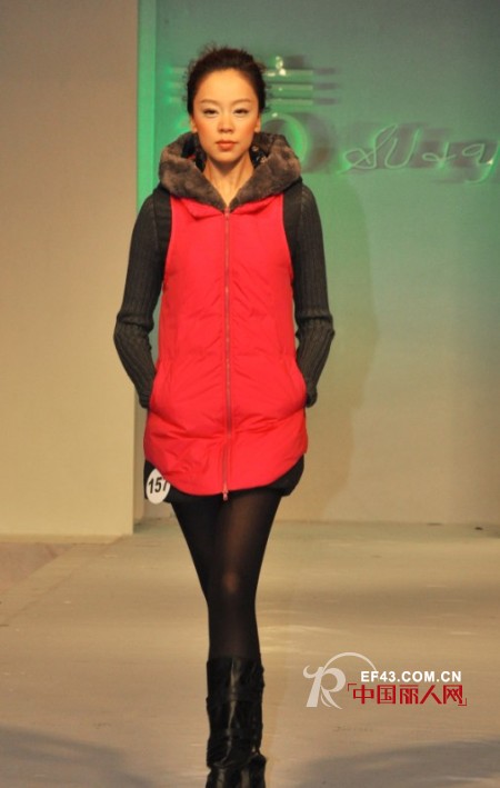 “糖果印象”——“素言”2011冬季新品优雅发布