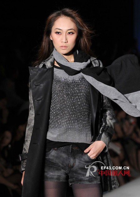 FGFEE普普风女装上演都市街头混搭潮流时装秀