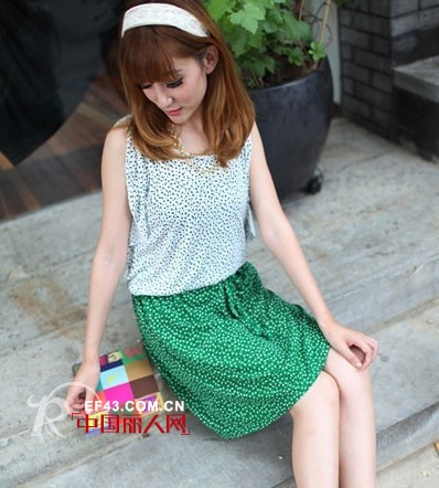 盛夏巧搭宽松T恤 藏住肉肉更显瘦