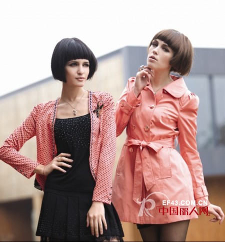 杭州千百惠服饰有限公司祝大家新年快乐!合家幸福!