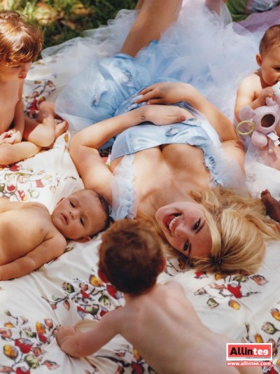 性感嫩模Kate Upton出演梦幻短片