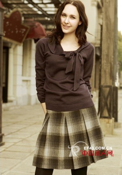 非粼品牌折扣女装  紧追时代风尚潮流