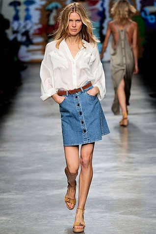 6大类腰带巧搭配 玩出新花样 6大类腰带巧搭配 玩出新花样