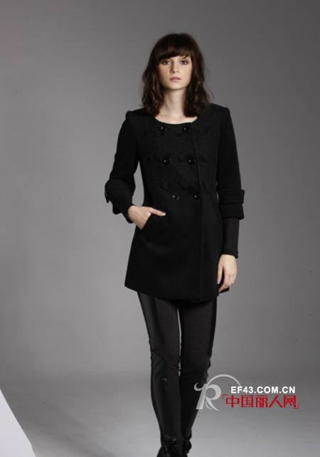 简约时尚 让心灵沉醉在YESCALLY女装品牌的世界