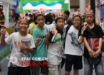 兔仔唛惊艳亮相漫博会 酷感展位设计荣获特装二等奖