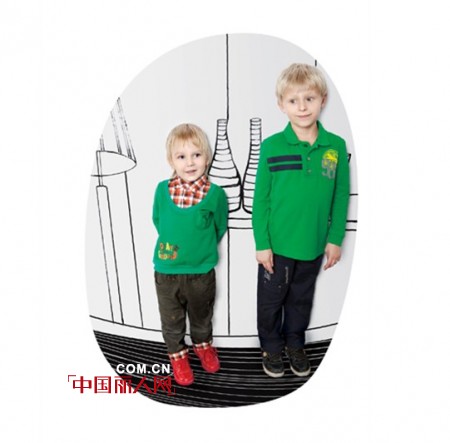 叮当猫童装 穿出妈咪爱的味道