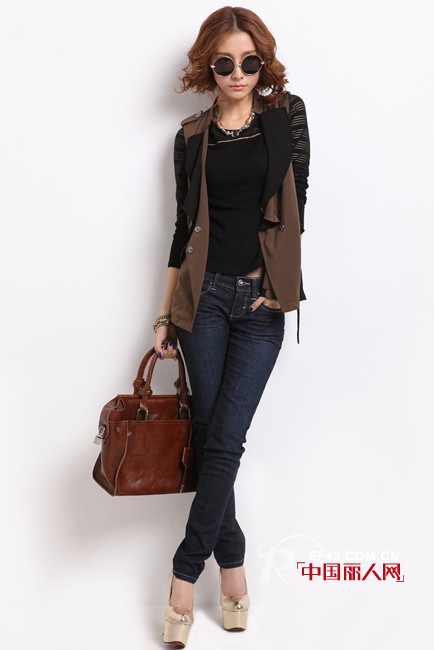 红雨竹女装:品牌+折扣+帮您最省钱地打造时尚